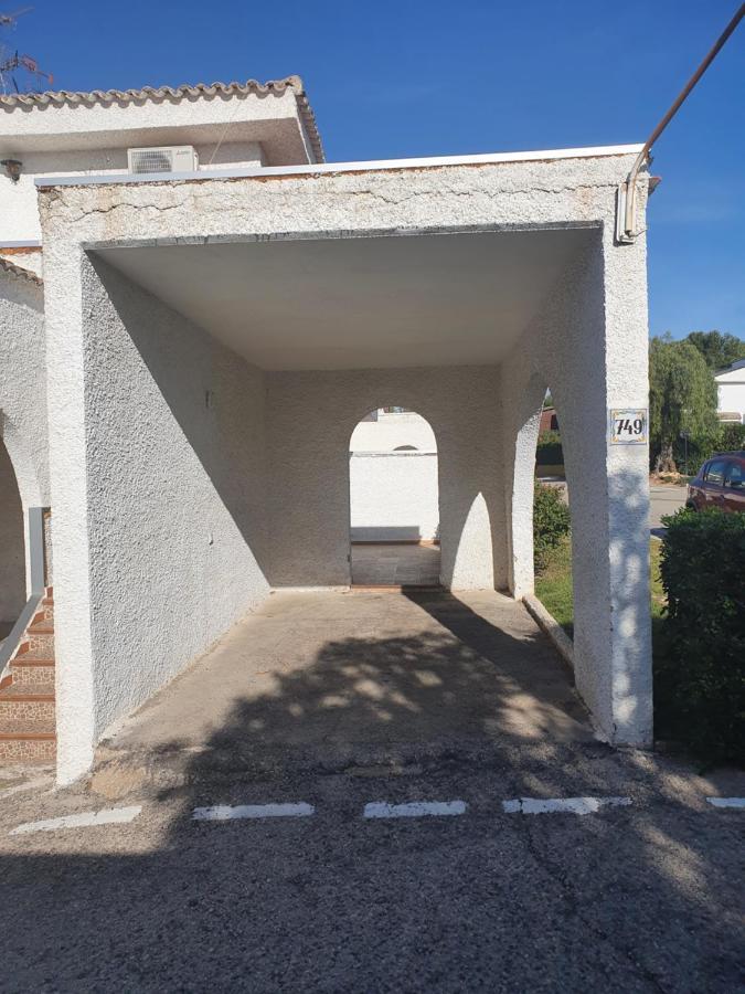 Hotel La Carreta Chiva Bagian luar foto