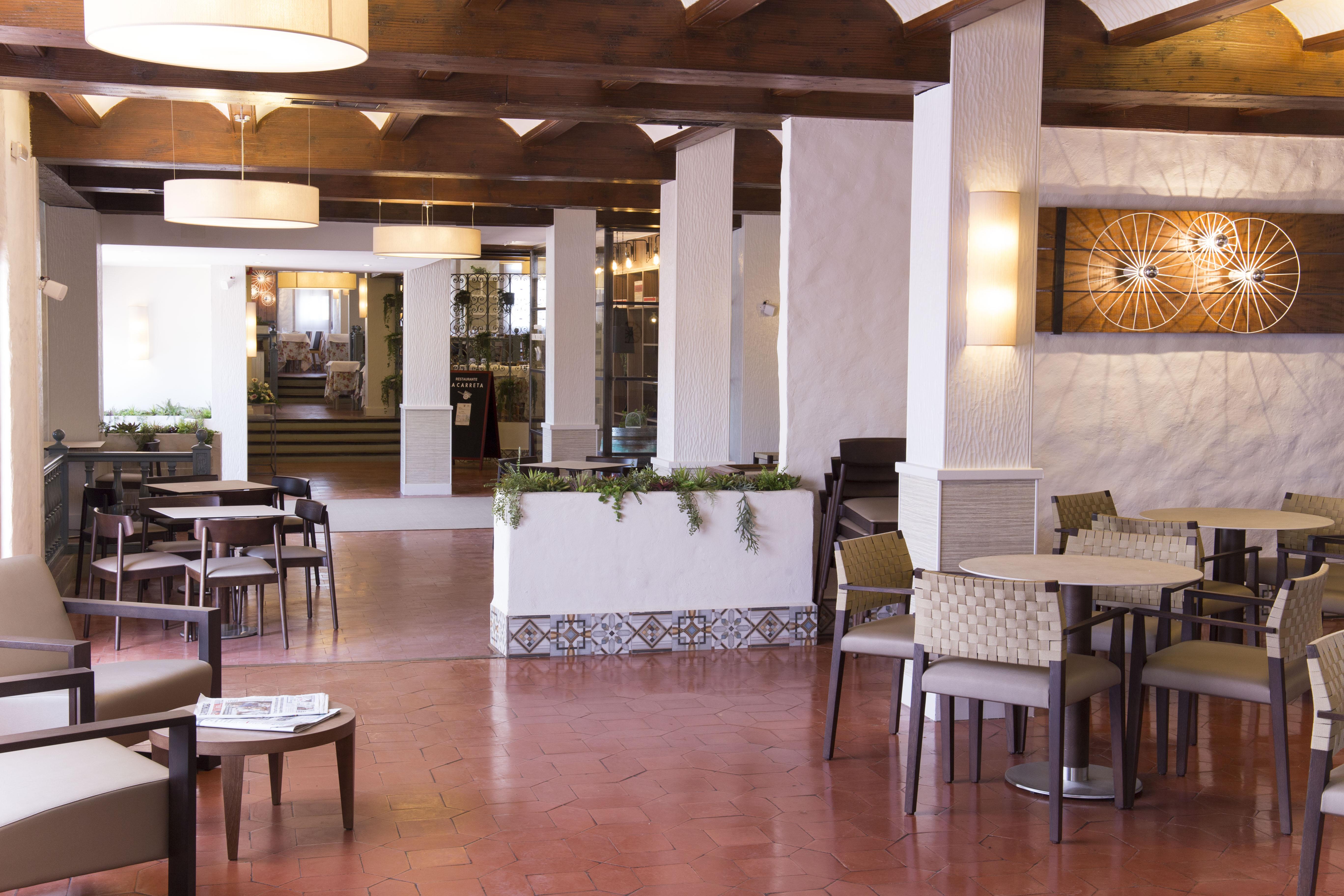 Hotel La Carreta Chiva Bagian luar foto