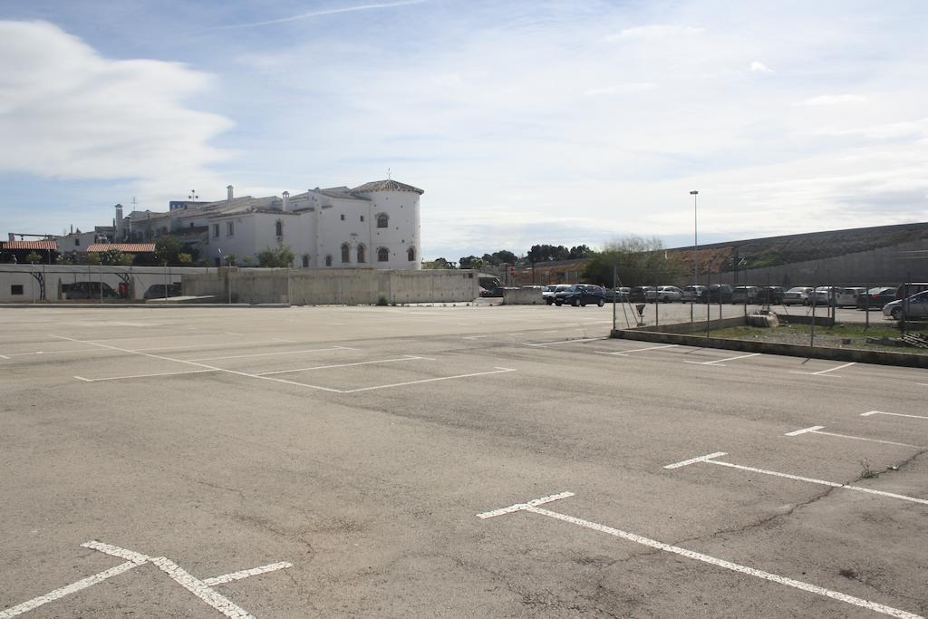 Hotel La Carreta Chiva Bagian luar foto