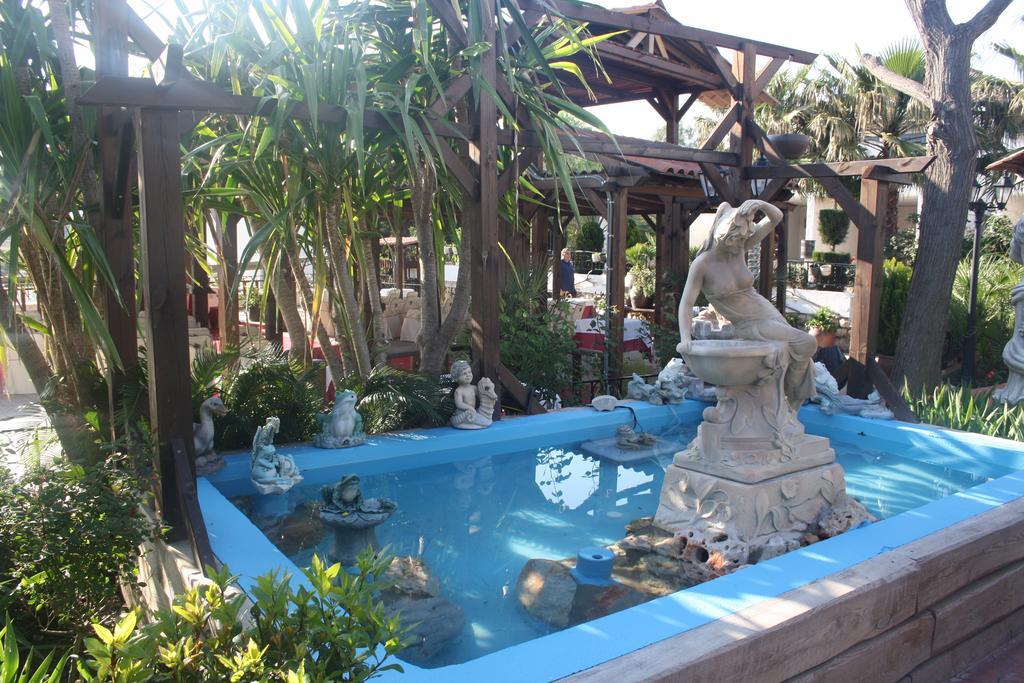 Hotel La Carreta Chiva Bagian luar foto