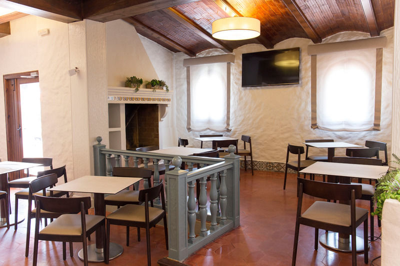 Hotel La Carreta Chiva Bagian luar foto